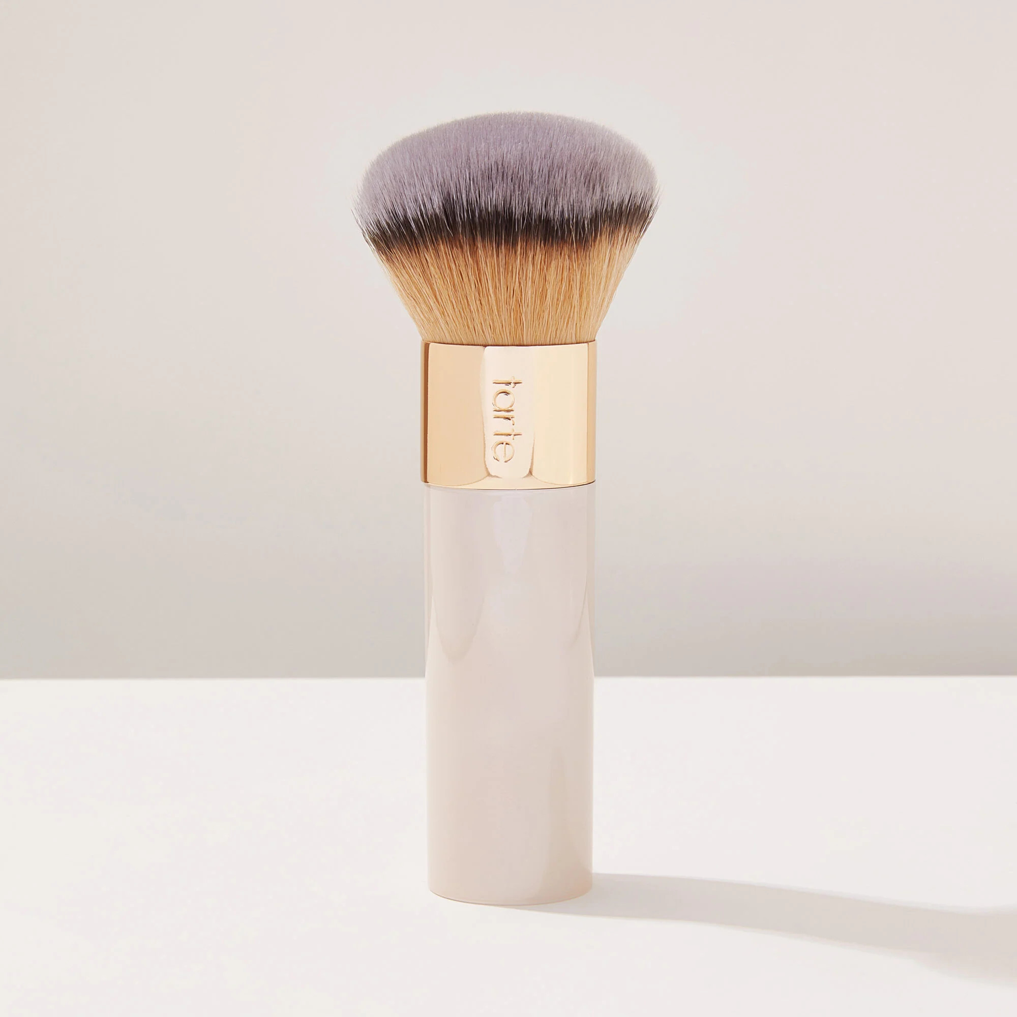 limited-edition the buffer�?� brush - multi | tarte cosmetics (Global)
