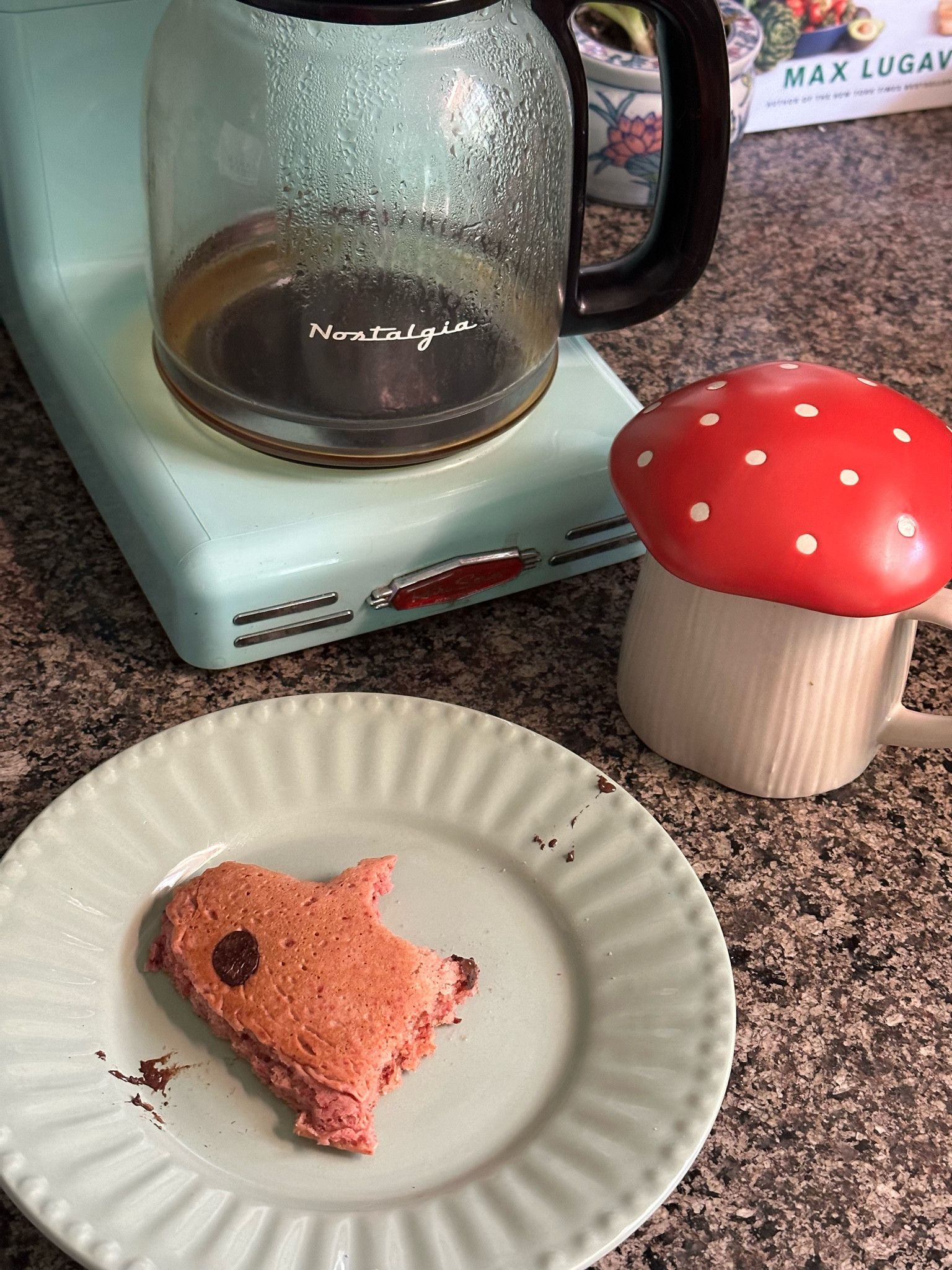 My fav vintage coffee pot, and beetroot pancakes. 

#LTKhome #LTKfindsunder50 #LTKSeasonal