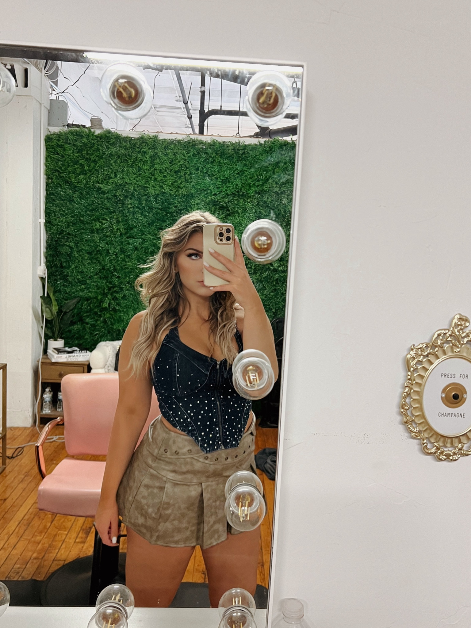 Full outfit from Revolve 🖤🌌

#LTKStyleTip #LTKMidsize