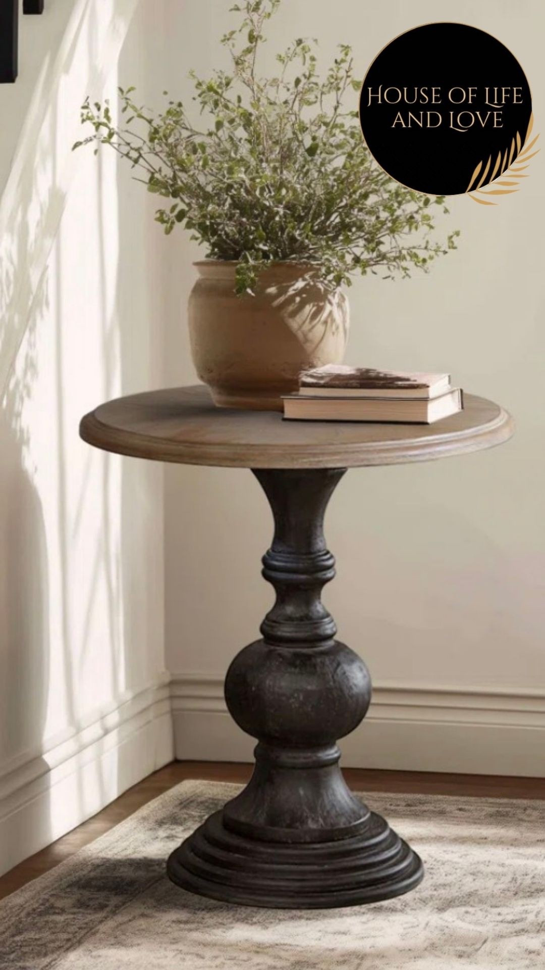 Side tablee

#LTKmomlife #LTKHome #LTKSaleAlert