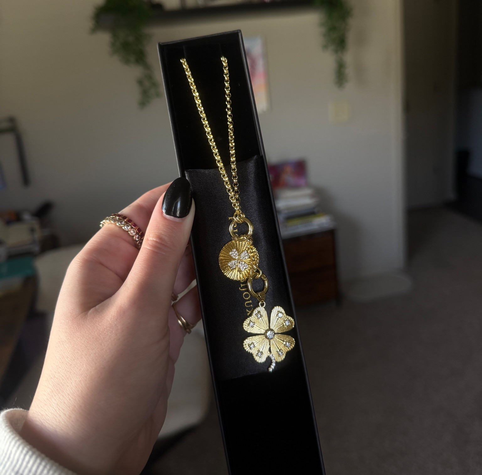 New charm necklace alert!

#affordablejewelry
#jewelryinspo #necklaces #necklaceinspo
#necklacestack #jewelrystack #etsyjewelry




#LTKFindsUnder100 #LTKSaleAlert #LTKdayinmylife