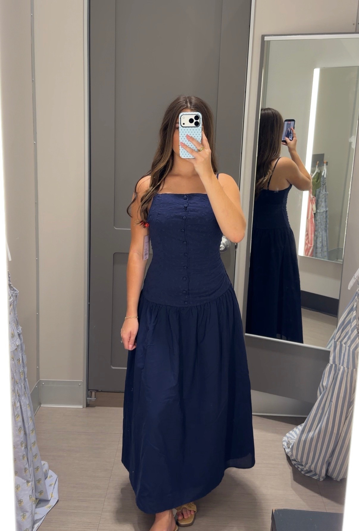love a good navy dress especially when it’s under $50!! 🤍


target style. wild fable dress. navy dresses. maxi dress. target dress. 

#LTKootd