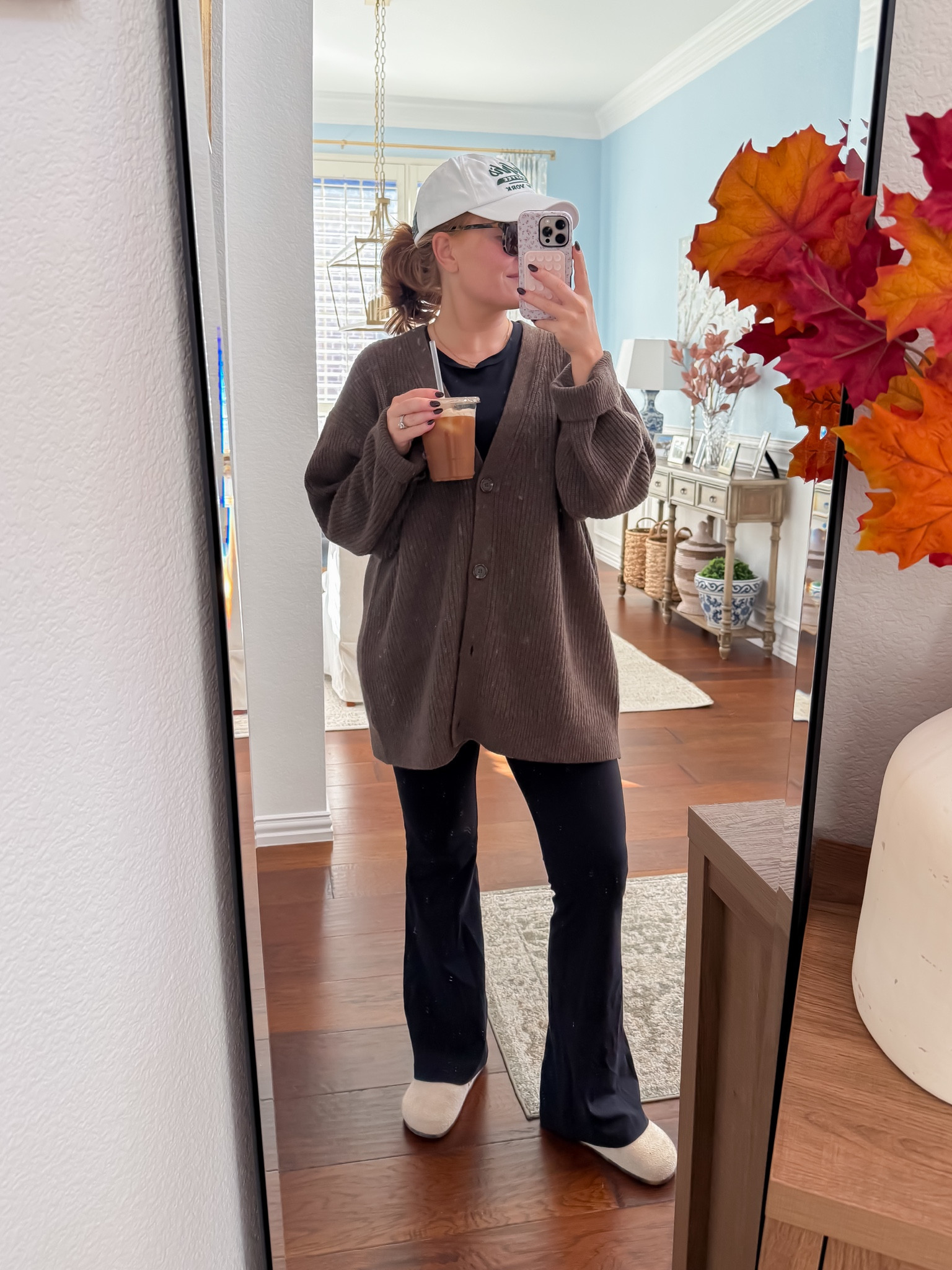 Today’s elevated athelisure for school drop off and morning walk! I got a large in the sweater so it was oversizedd

#LTKSeasonal #LTKTravel #LTKFindsUnder100