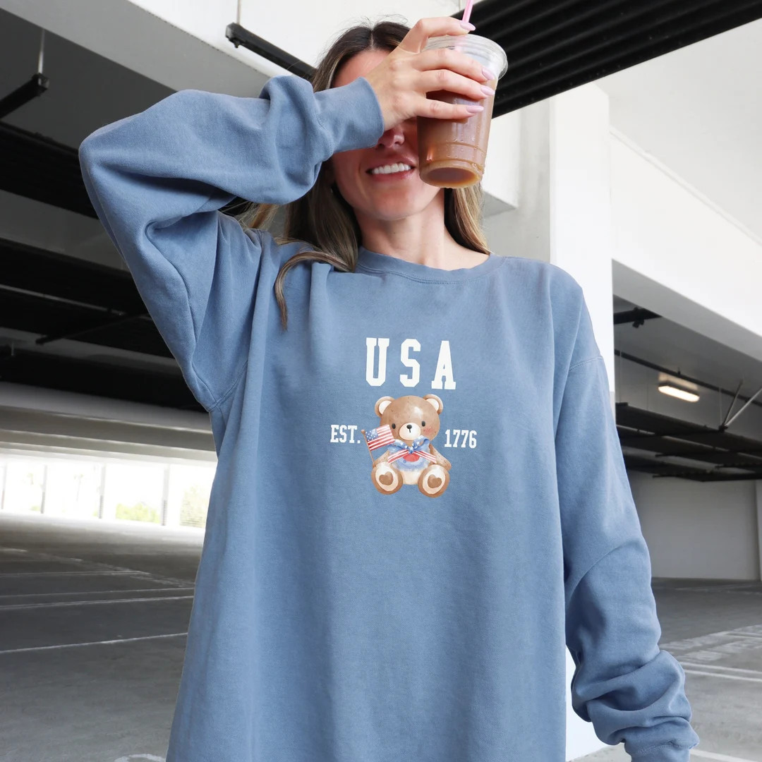 Preppy USA Sweatshirt Coquette Teddy Bear United States of America Crewneck Cute Oversized Fourth... | Etsy (US)