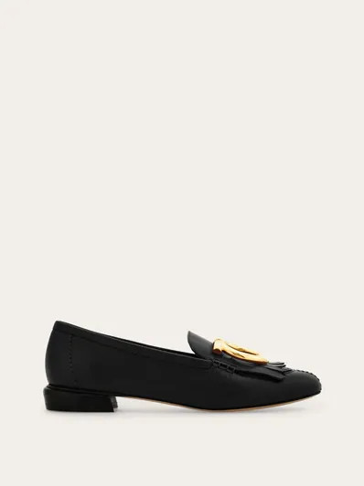 Maxi Gancini loafer with fringe detail | Ferragamo