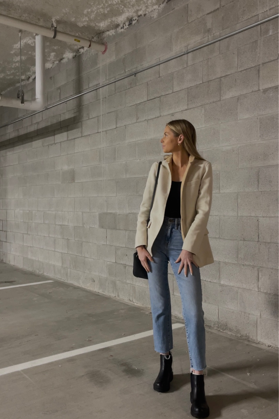 Outfit of the day (night) for a casual date night in Nashville! 

Light Wash Straight Leg Medium Rise Jeans: J Crew Factory (on sale!)
White Wool Blazer: J Crew (on sale!)
Black Bodysuit: Abercrombie (on sale !) 
Black Combat Boots: Amazon Fashion - Soda brand 
Purse: old! But I have similar black medium size bags linked
Hoops are my classic small gold hoops from Amazon 



#LTKSeasonal #LTKHoliday #LTKxAF