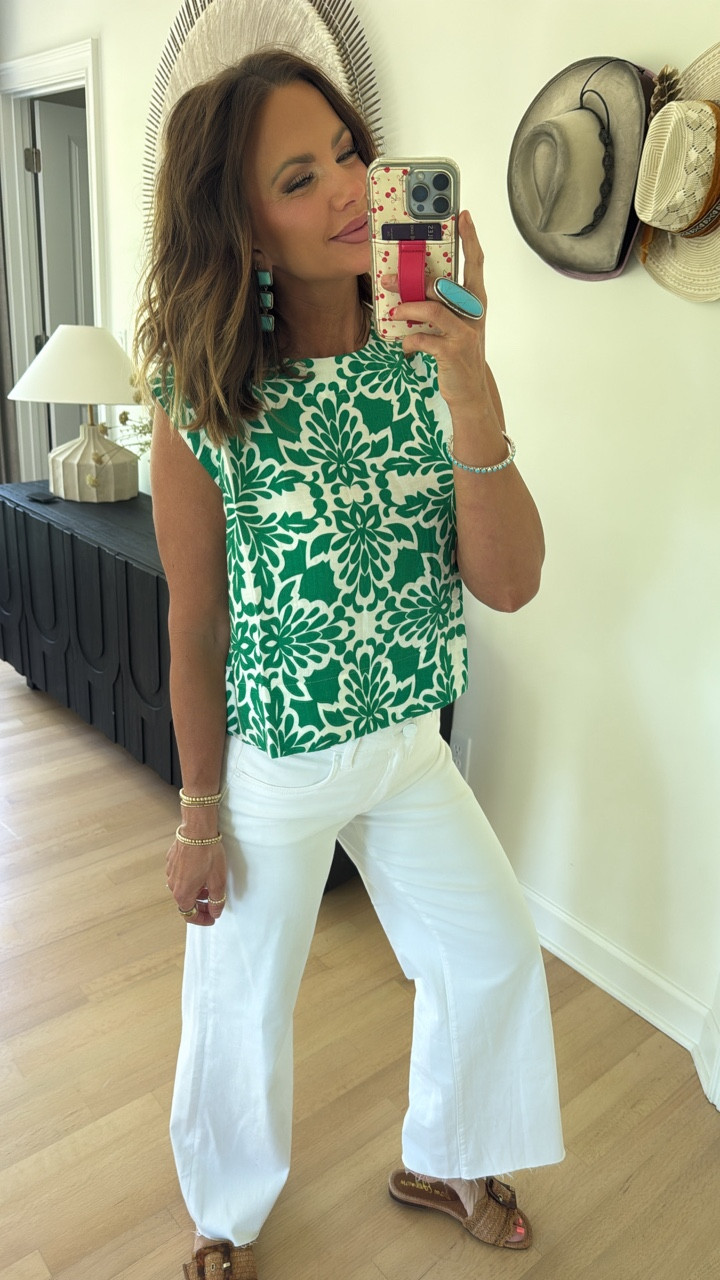 code betsy15 works for avara for new customers ♥️ i’m wearing a medium 

#LTKSaleAlert #LTKSeasonal #LTKootd