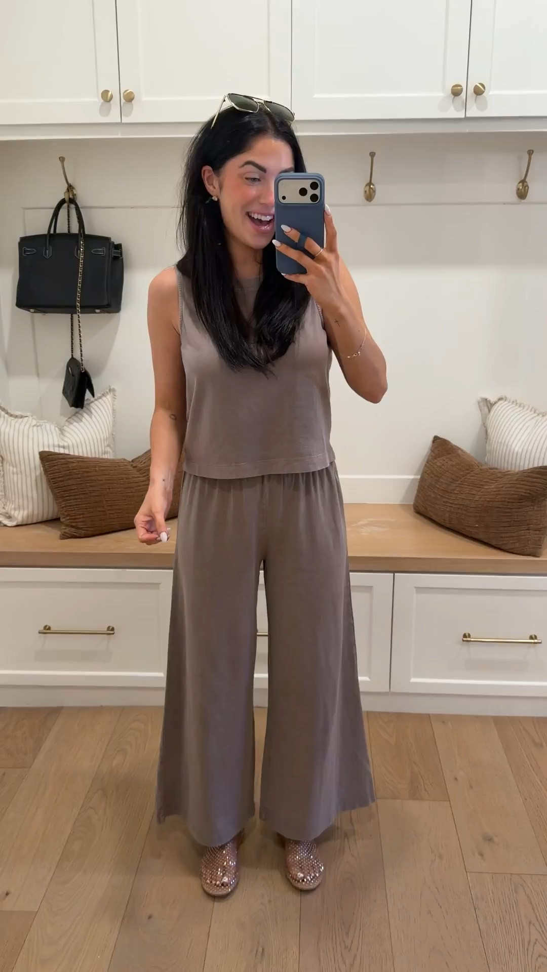 I have this set in so many colors ⭐️ so comfy!