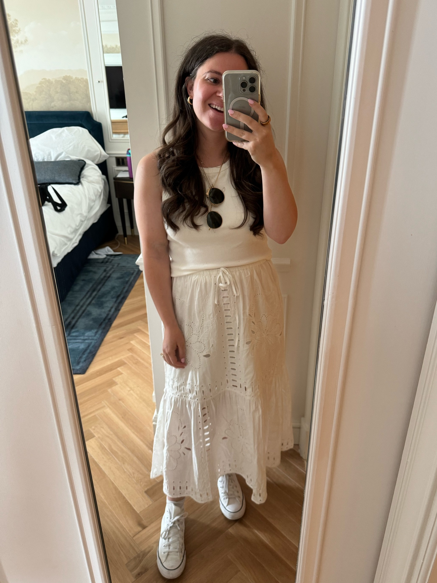 Breezy outfit for a hot day in Madrid! 