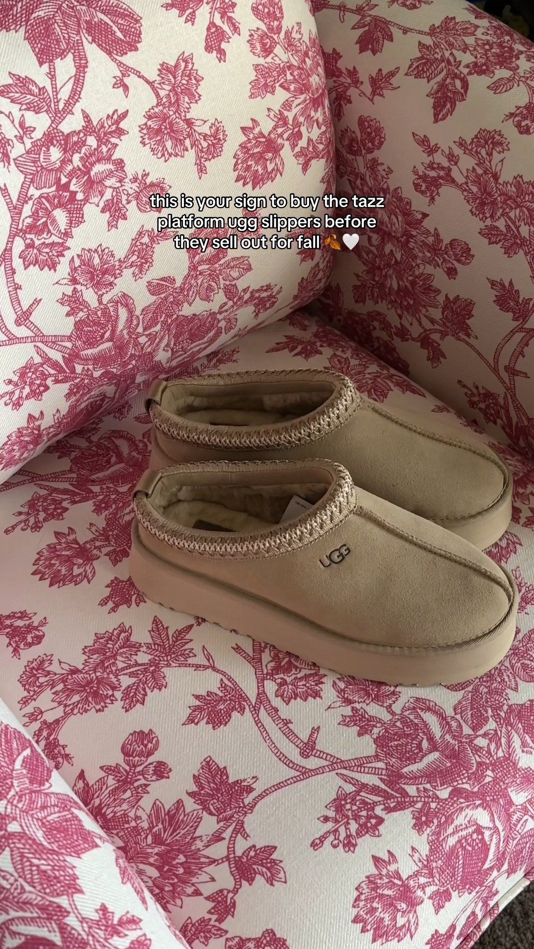 Ugg tazz slippers 