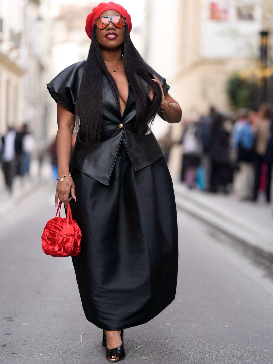 Oui Oui Mummy let’s go Pariiiiiii 🇫🇷✨🥰

📸 @allthings_bklyn