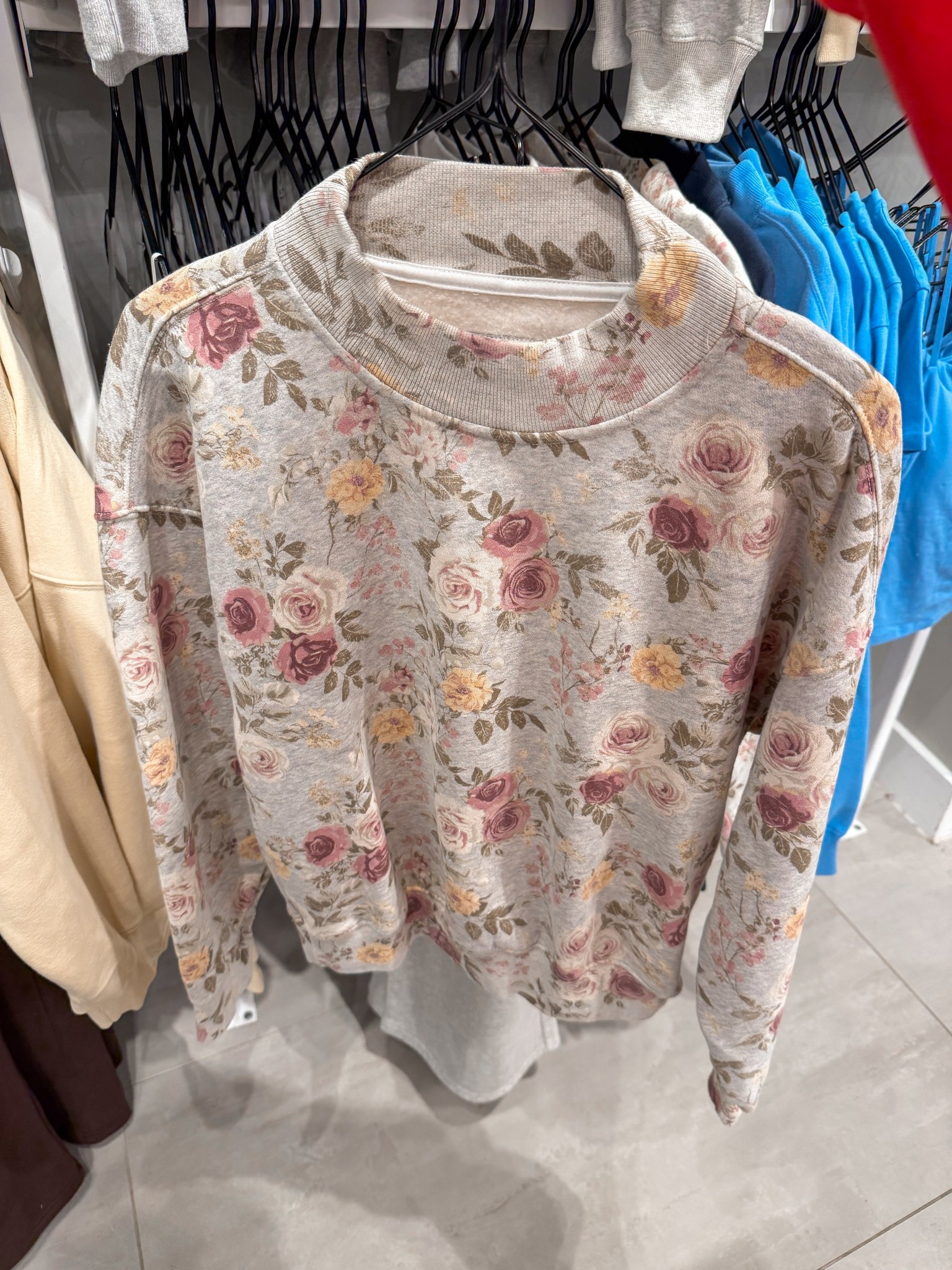 Floral mock neck sweater 😍

#LTKSaleAlert #LTKFindsUnder50 #LTKFindsUnder100