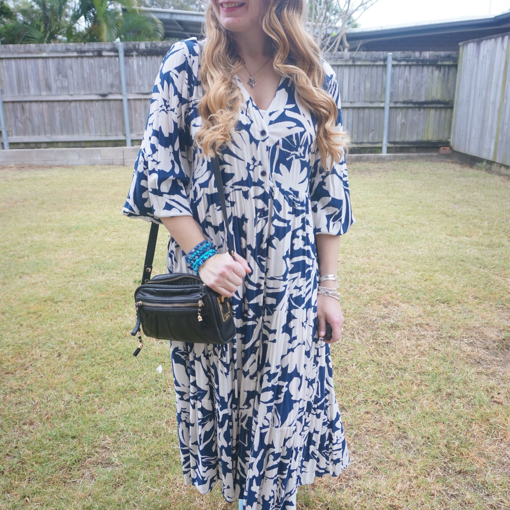 Salty crush navy floral maxi dress with thrifted Mimco patchwork crossbody bag 💙 

#LTKaustralia #LTKbag #LTKworkwear