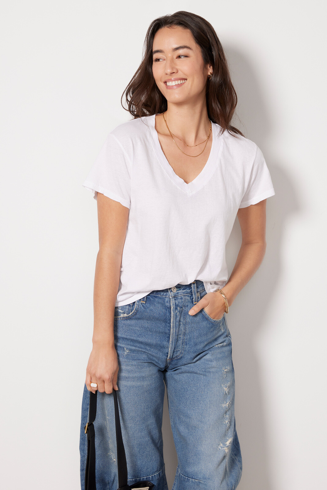 Hendrix V Neck Tee | Evereve