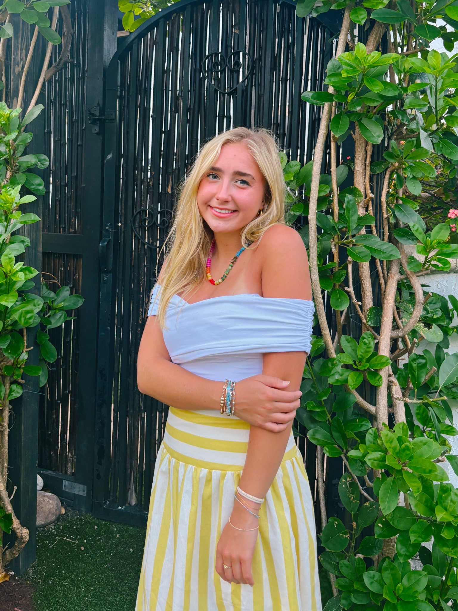 Beach fit inspo!! Skirt from FancyD boutique!! 