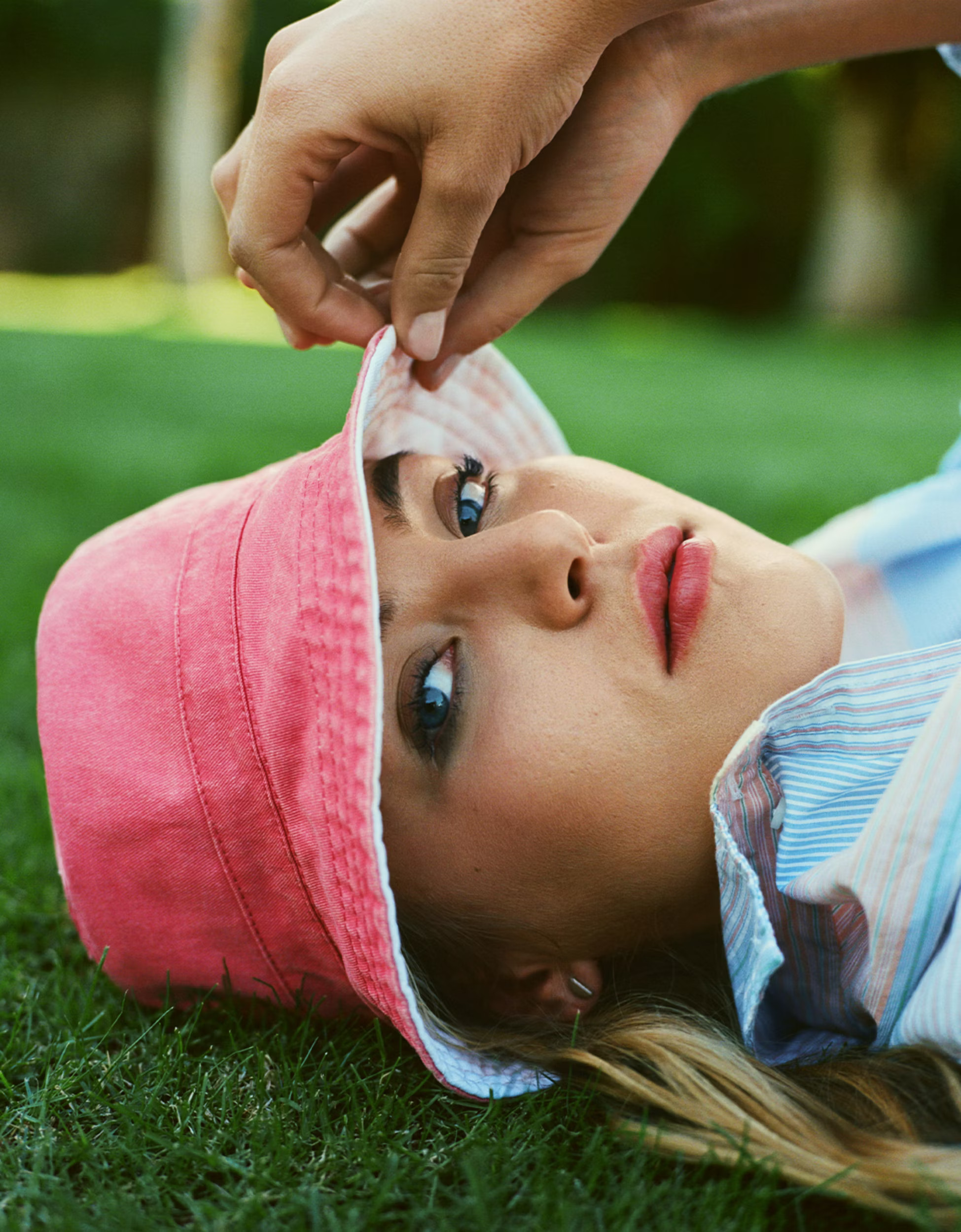 AE Reversible Tie-Dye Bucket Hat | American Eagle Outfitters (US & CA)