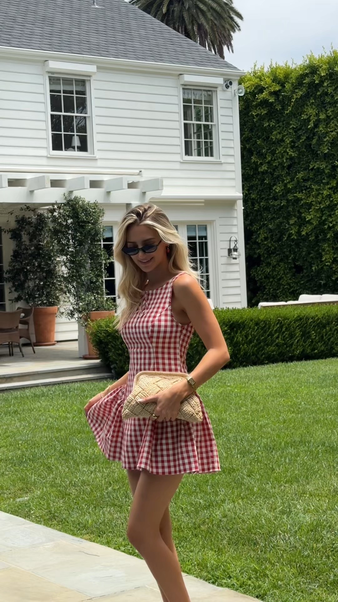 Gingham 🥰🤍 sunnies are shevoke

#LTKsummer #LTKeurope