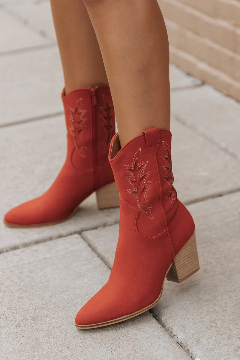 Vintage Western Ankle Booties - Red | Magnolia Boutique