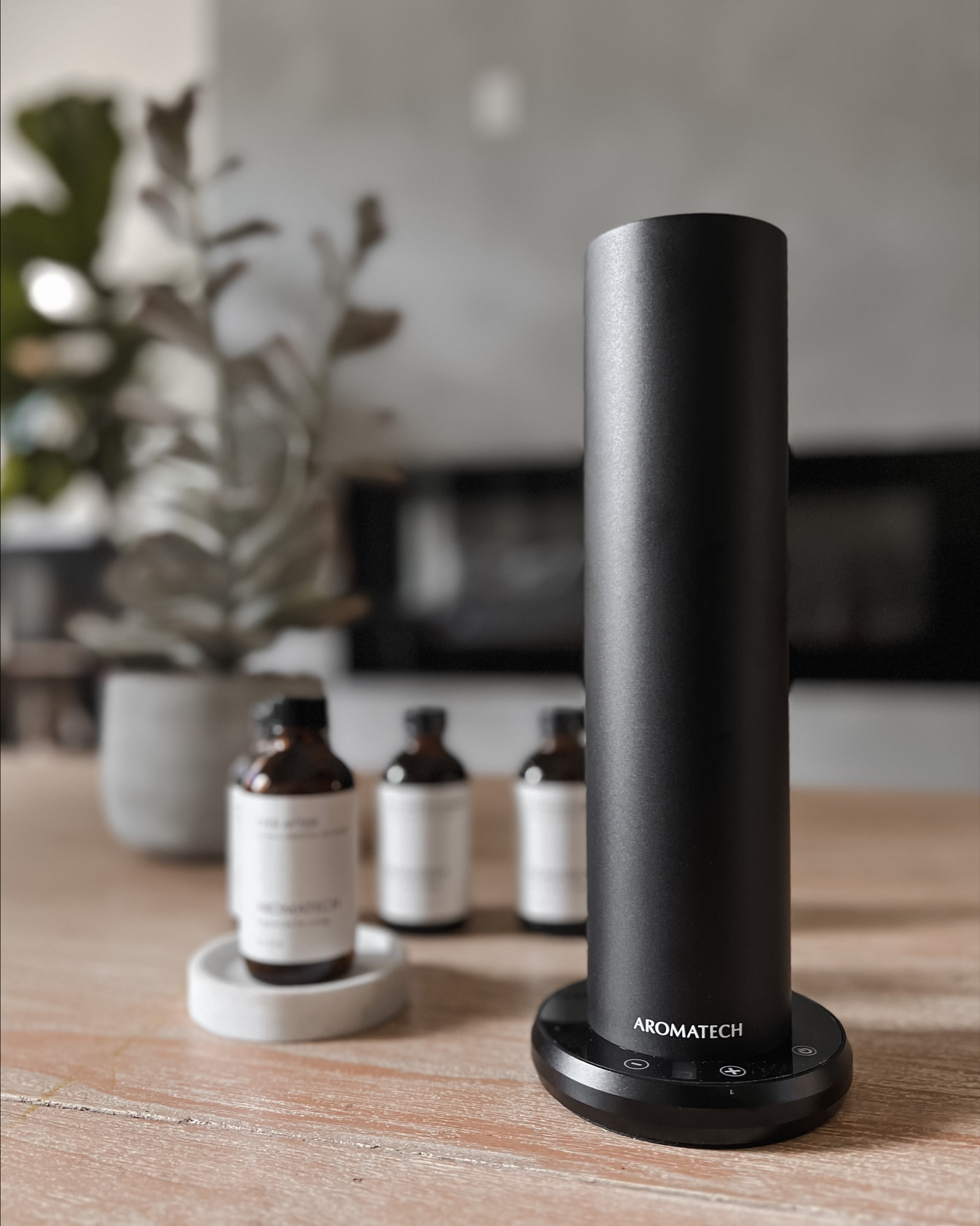 This diffuser will fill the largest of spaces with the most luxurious of scents - imagine walking into your home and not having to run to light a candle before your guests come over… aroma therapy is a real thing and let me tell you what… YOU’RE GETTING IT WITH THIS COLD AIR DIFFUSER! No water, no mold, no mildew and build up this mini diffuser is controlled by an app on your phone which is so high tech and amazingly convenient & the scent bottles last MONTHS because the oils are so concentrated! They’re ✨40%✨ OFF right now for Independence Day - & did I mention you get 2 free scents with the purchase of your mini? My FAVORITE scent thus far is Ever After, it’s subtly floral with white musk ( my jam ), cashmere ( holy cozy ) & vanilla. I’m telling you it’s worth every penny, AND MORE! 



#LTKSaleAlert #LTKSummerSales #LTKHome