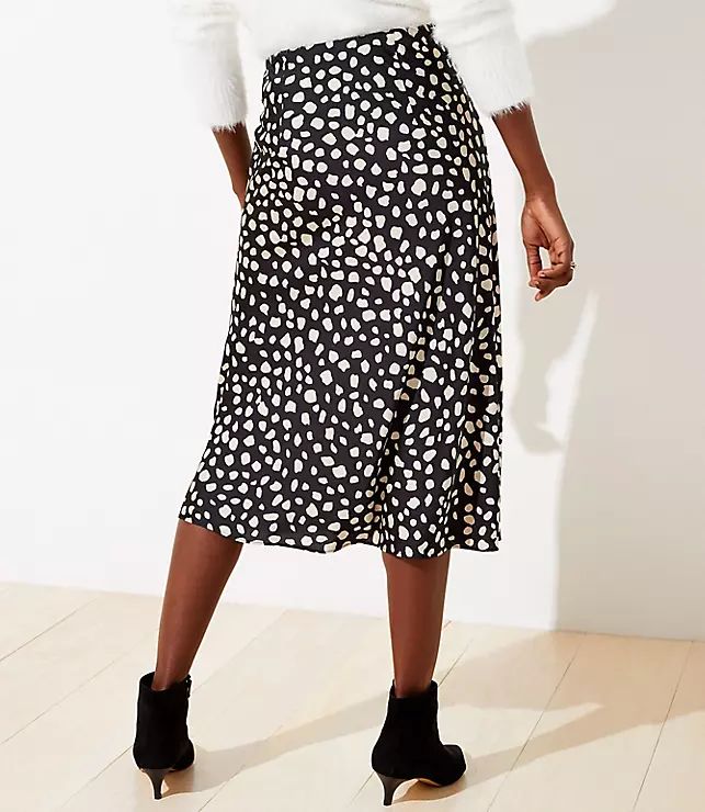 Petite Leopard Print Pull On Midi Skirt | LOFT | LOFT
