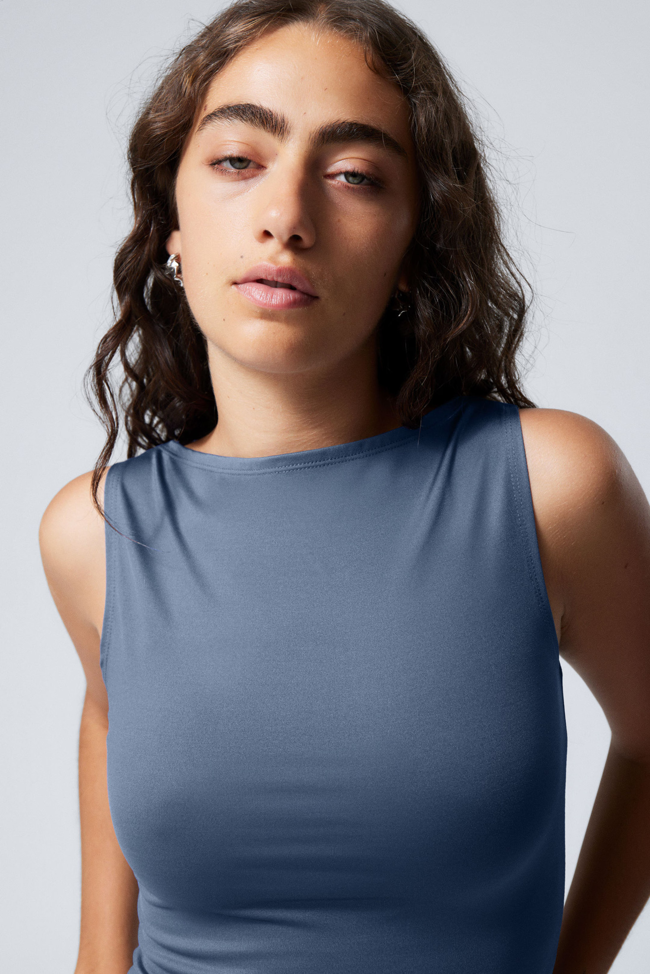 Annie Sleeveless Boat-Neck Top | Weekday