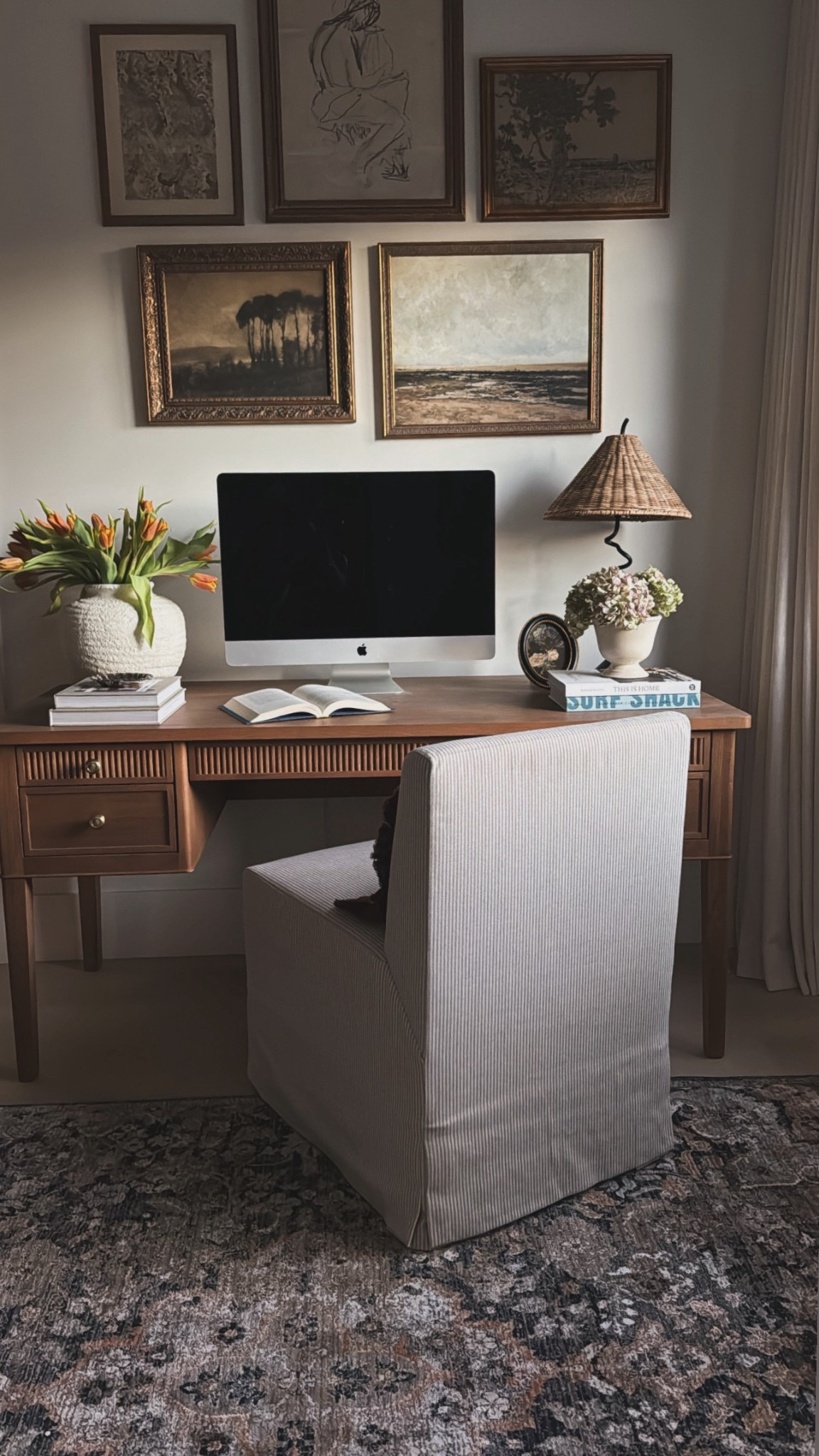 Home office inspiration! Shop our desk, chair, artwork and more 🤎🏡

#LTKHome