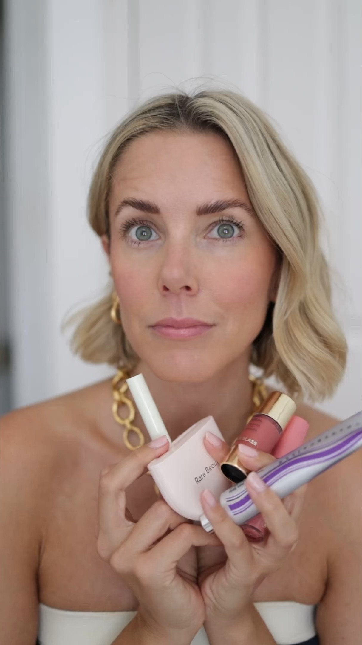 August makeup favourites, liquid blush, glow makeup, contour stick

Chantecaille shade Glow
Rare powder shade natural 
Hourglass blush shade whim
Victoria Beckham contour shade Travertine
Maxfactor lip shade floral cream

#LTKbeauty #LTKuk #LTKeurope