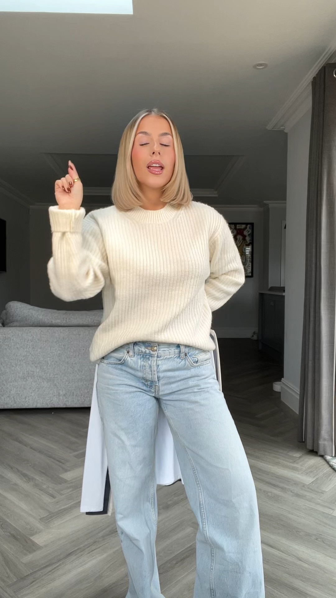 The best long sleeve tops you should have in your capsule wardrobe 🤍

#LTKuk #LTKCyberWeek #LTKautumn