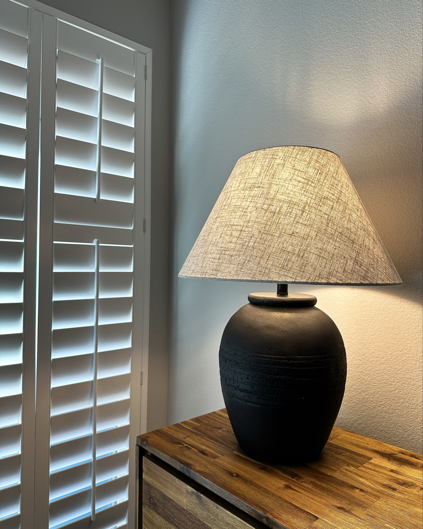 Lowest Price Large Artisan Jug Lamp ~ Black 27”H

#LTKHome #LTKSeasonal #LTKSaleAlert