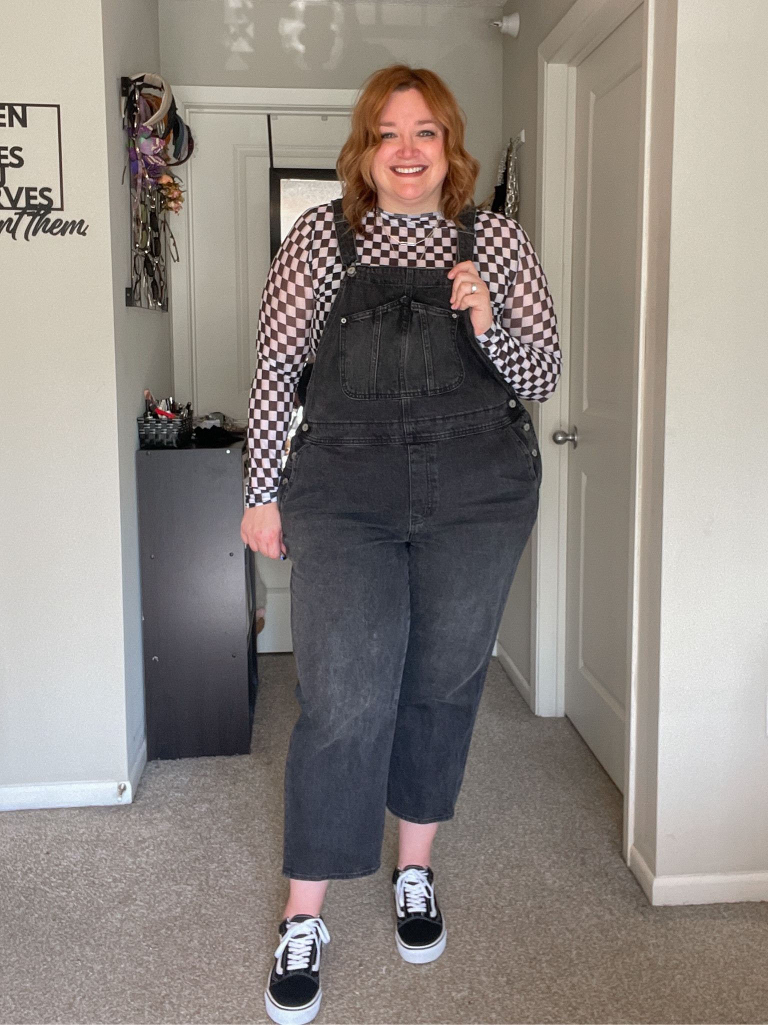 Dying at this outfit! Overalls are old from Old Navy but these Target ones I linked are bomb!

Tara10 at Miranda Frye
TaraJane15 if you like the BloomChic options beloww

#LTKStyleTip #LTKPlusSize #LTKMidsize