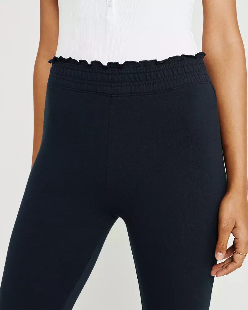 Ruffle-Waist Legging | Abercrombie & Fitch US & UK
