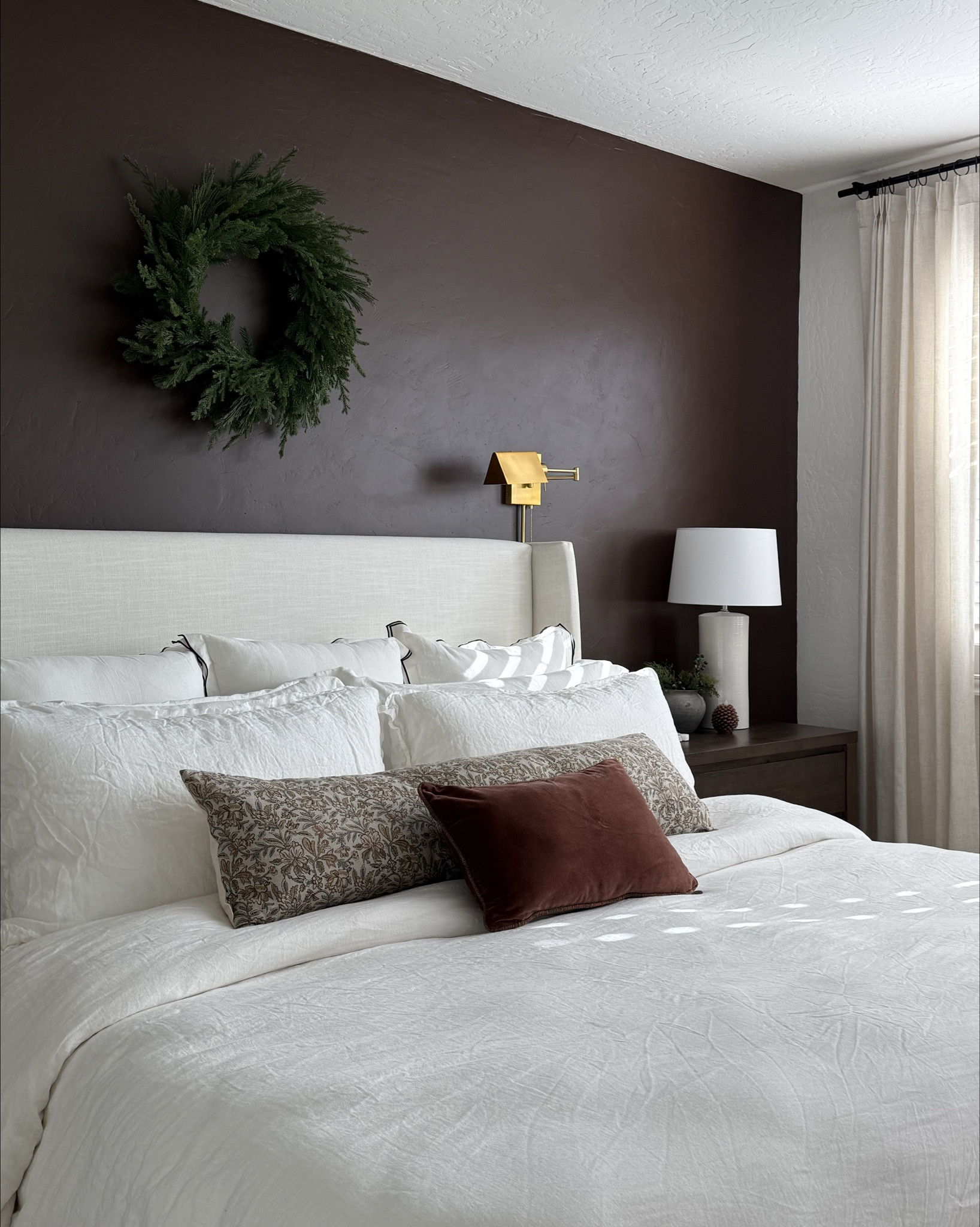 Cozy winter vibe

#LTKFindsUnder100 #LTKHome #LTKSeasonal