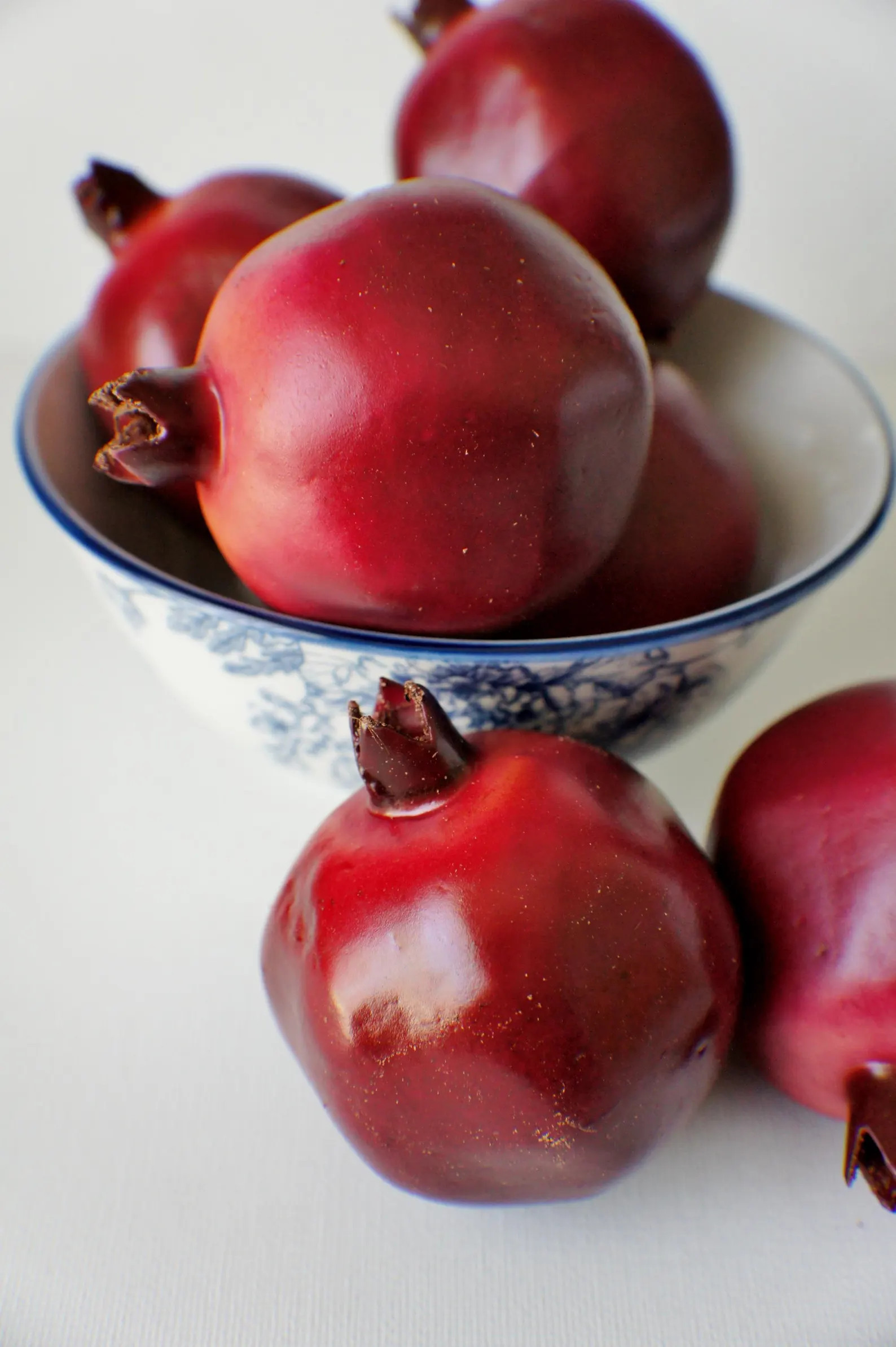 Artificial Pomegranates, 2.5 Inches Fruits, Red Pomegranates, Home Decor, Home Staging - Etsy | Etsy (US)