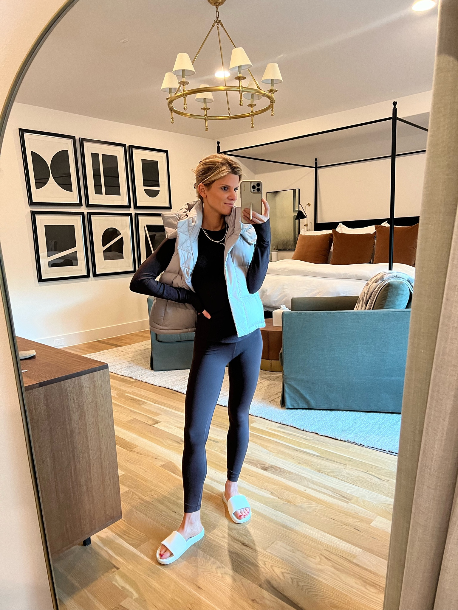 lululemon espresso w puffervest - wearing size 4 in everything 