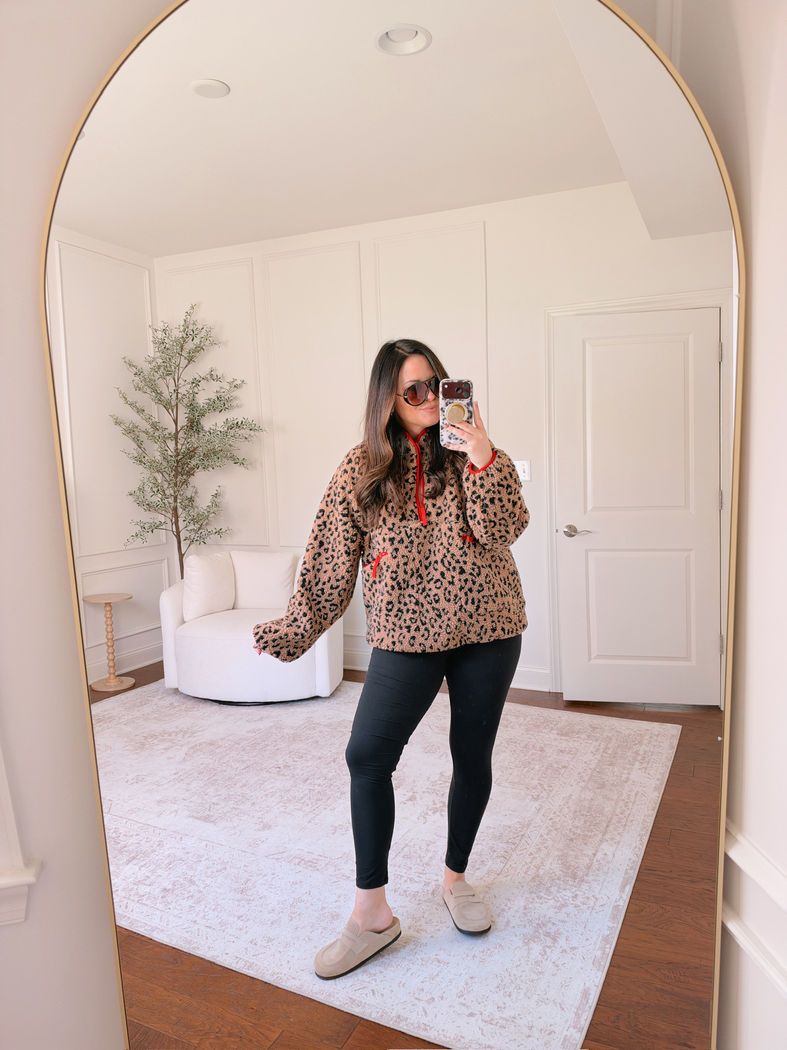 Wearing an XL in the fleece and a large in the leggings 

 #LTKSeasonal #LTKMidsize