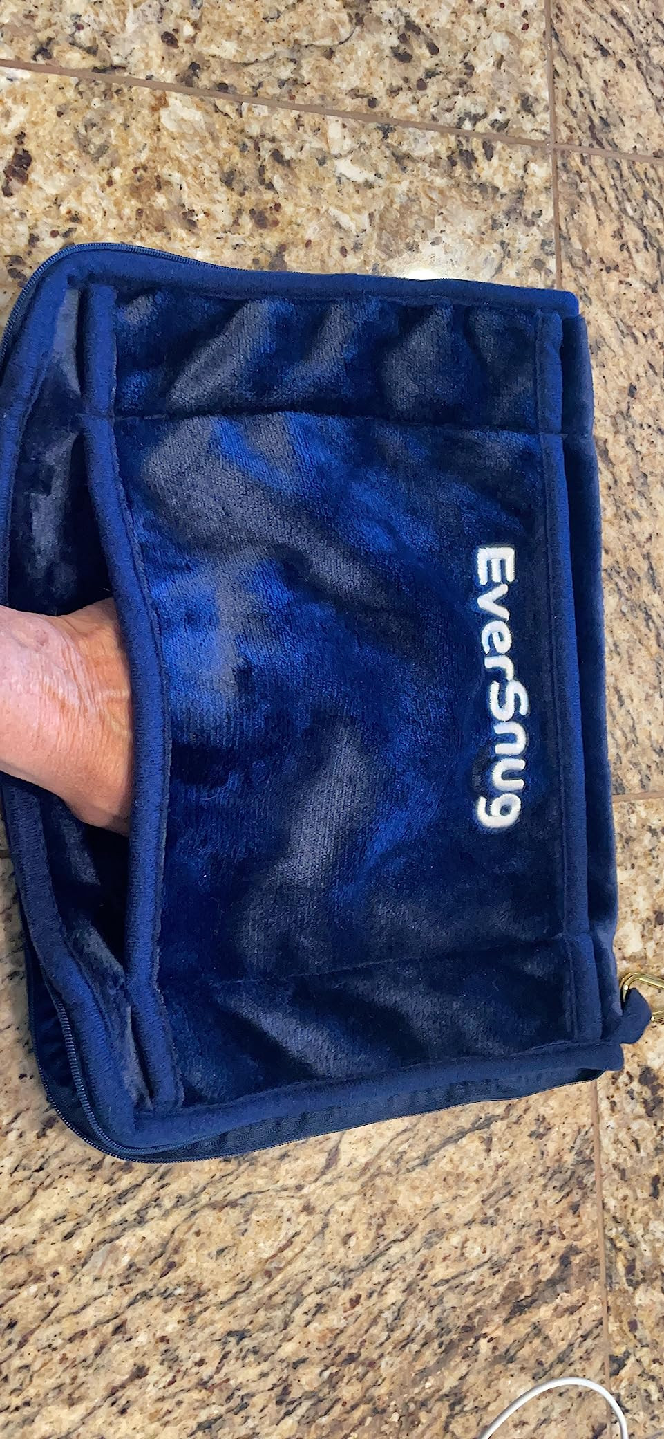 EverSnug Travel Blanket and Pillow - Ultra-Soft, Compact & Lightweight, 65x40 Inches, with Carry ... | Amazon (US)