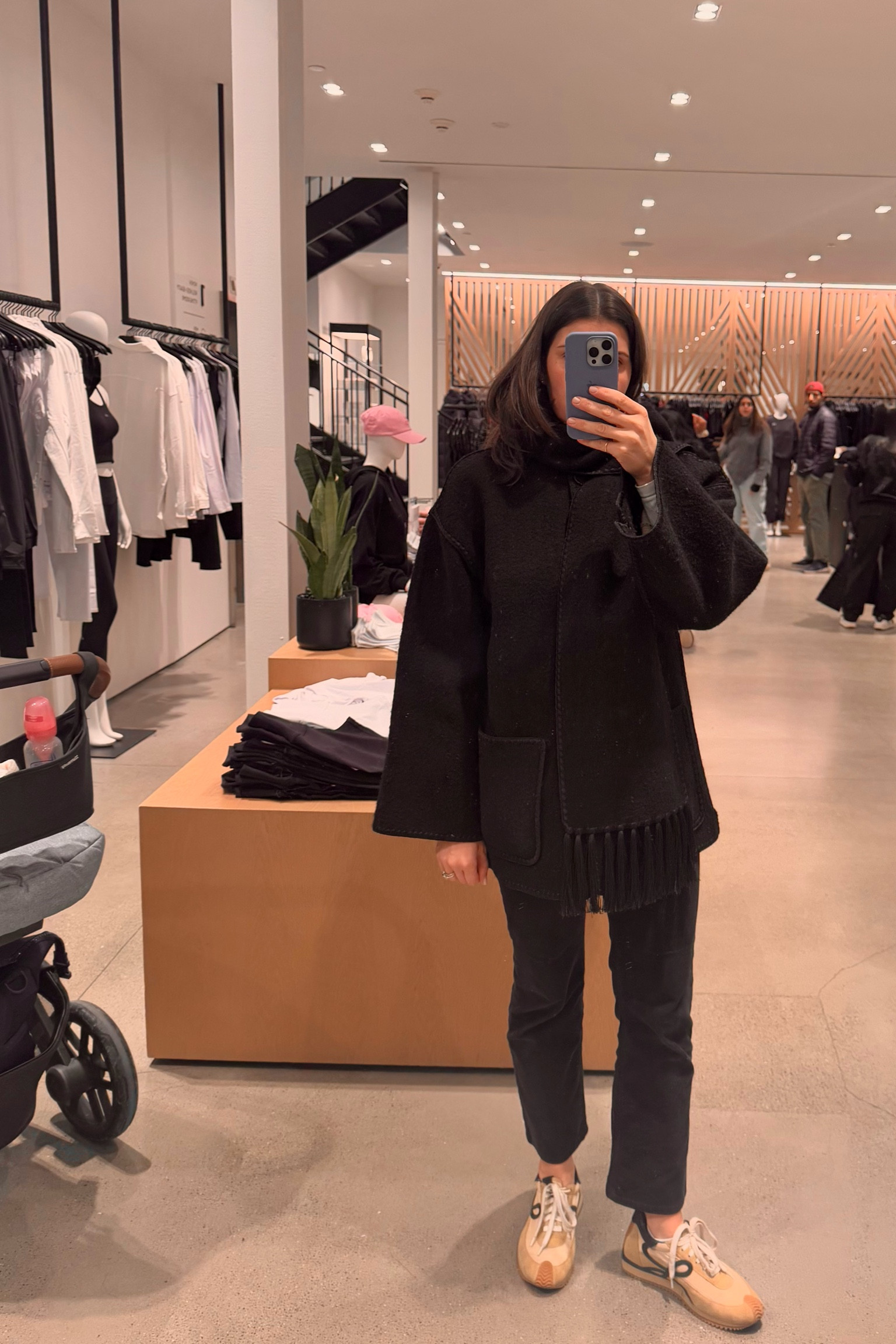 Outfit for a little Sunday walk & shop 

#LTKSeasonal #LTKStyleTip