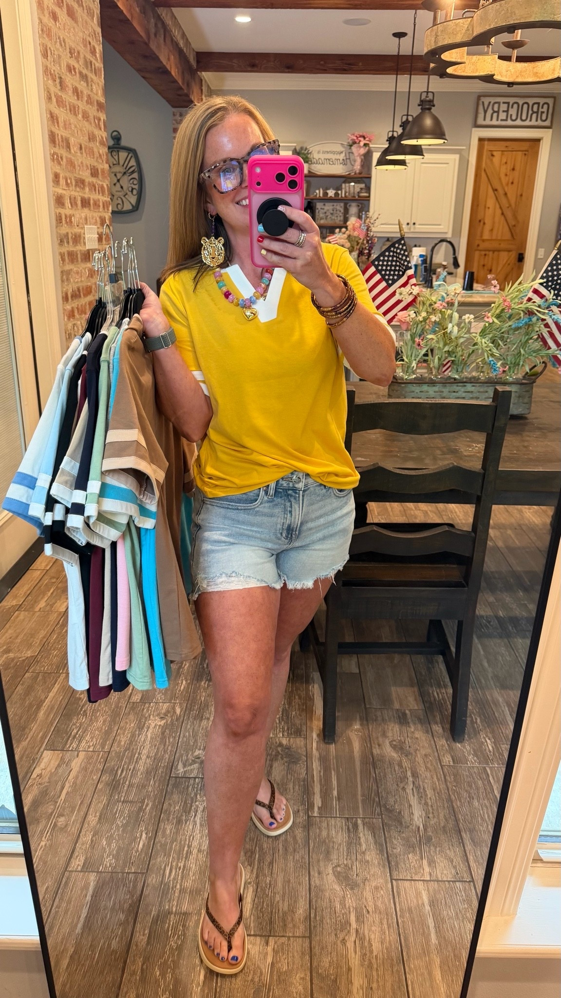 A comfy top that you can accessorize for football games! 🏈

#LTKootd #LTKOver40 #LTKPetite