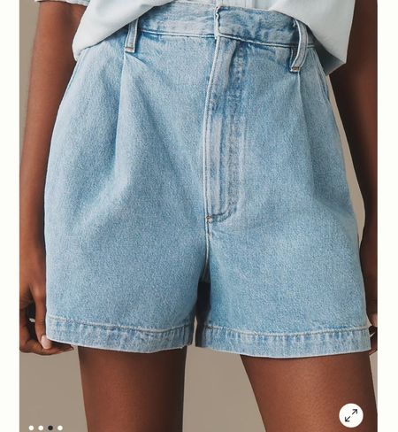 Found these short in stock!!!! Woohoo!!!
I got size 26
Summer outfit
Pleated shorts 