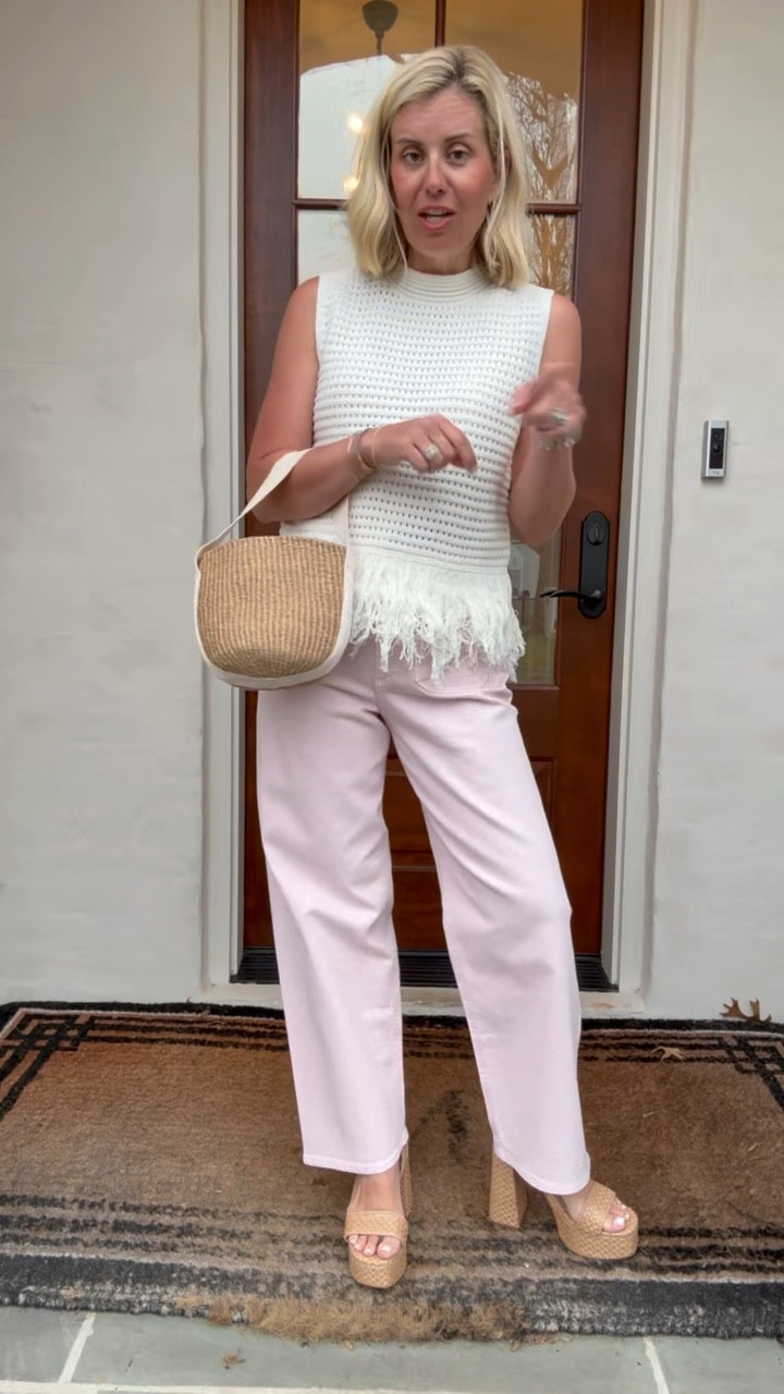 This top is so good!! Y’all know how much we love the sailor jeans from tar-jay…I’m showing you the new style and they are so cute! ￼
Top - small
Jeans - wearing 4 but sizing down to 2
Shoes - 8

￼



#LTKOver40 #LTKmomlife #LTKdayinmylife