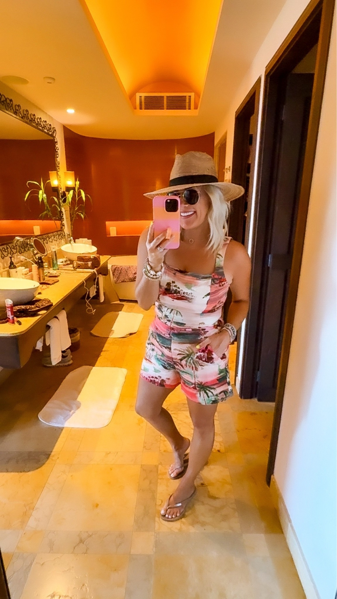 Loooovveeeee this set for summer / small