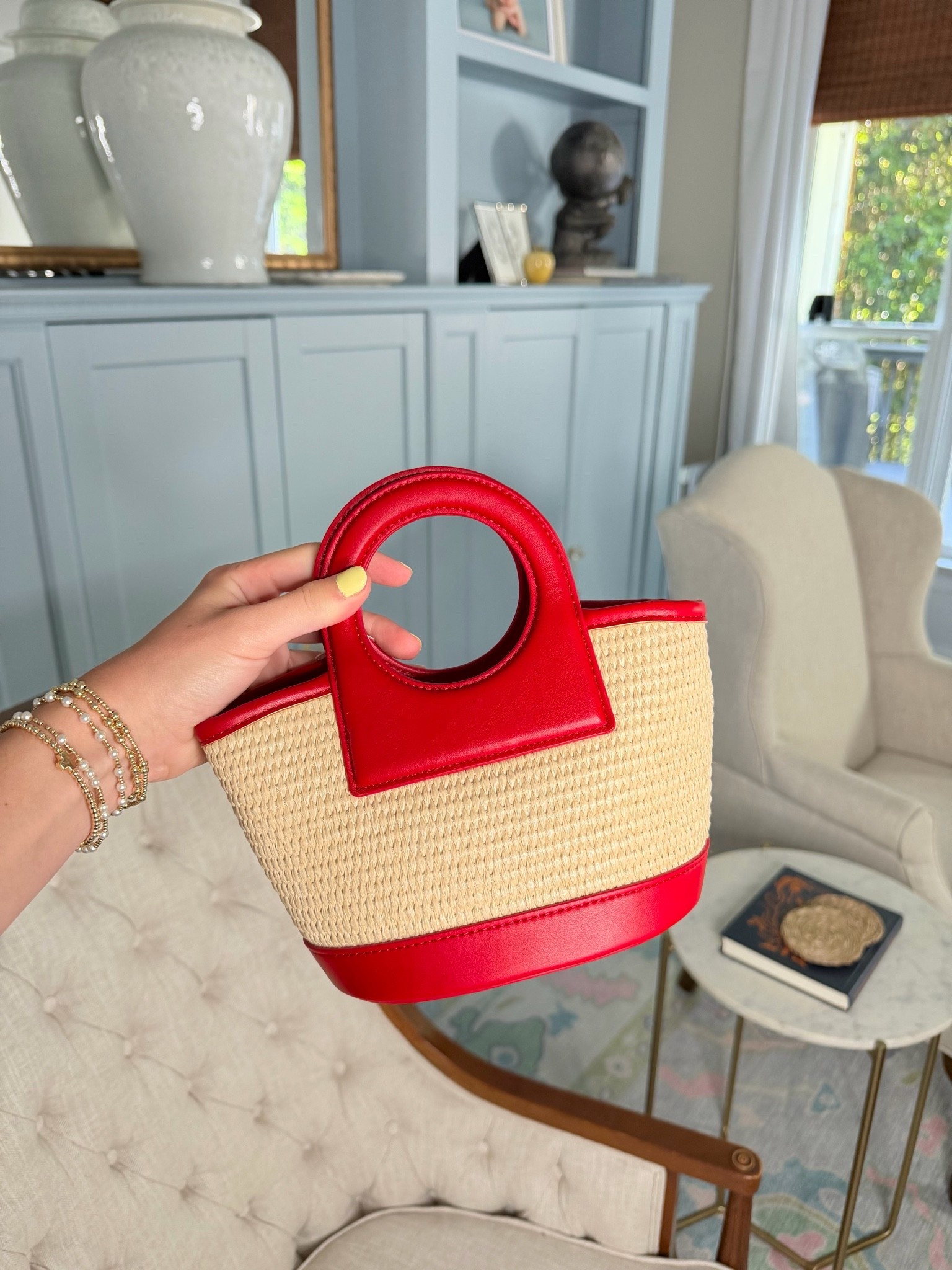 This Raffia handbag can be worn as a crossbody or hand held. The pop of red is perfect upcoming holidays.

Purse, Red purse, raffia purse, Red crossbody, Memorial Day, Mother's Day

#LTKootd #LTKMothersDay #LTKmomlife