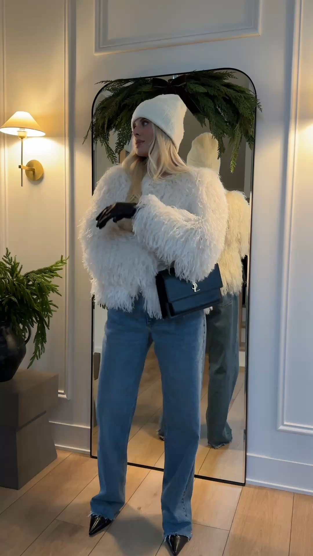 Wearing a small in coat, 27 long in jeans (med with raw hem). Linking similar bags and gloves! #kathleenpost

Winter weather outfit, holiday outfit, casual holiday look, cold weather wear, fur coat, shag coat



#LTKHoliday #LTKSeasonal #LTKootd