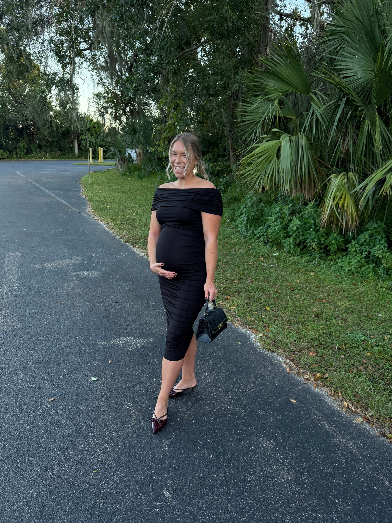 Formal event bump friendly dress 

Dress: small
Shoes: 7 

Runs true to size! 

#LTKStyleTip #LTKBump