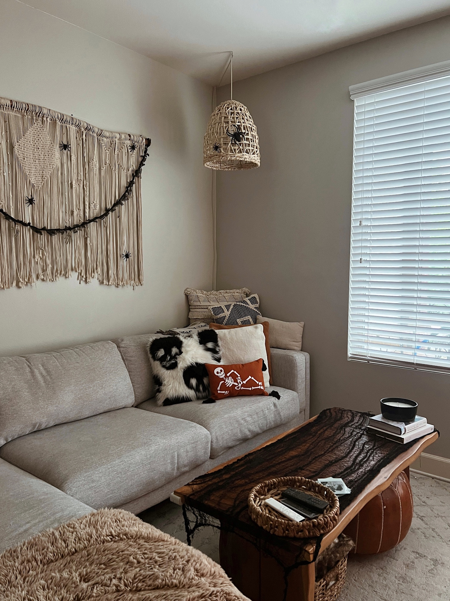 Halloween home decor 💀👻🎃 most of my skeletons are from Michael’s YEARS ago, but I linked similar options! 
#halloween #halloweenhomedecor 

#LTKSeasonal #LTKhome #LTKHolidaySale