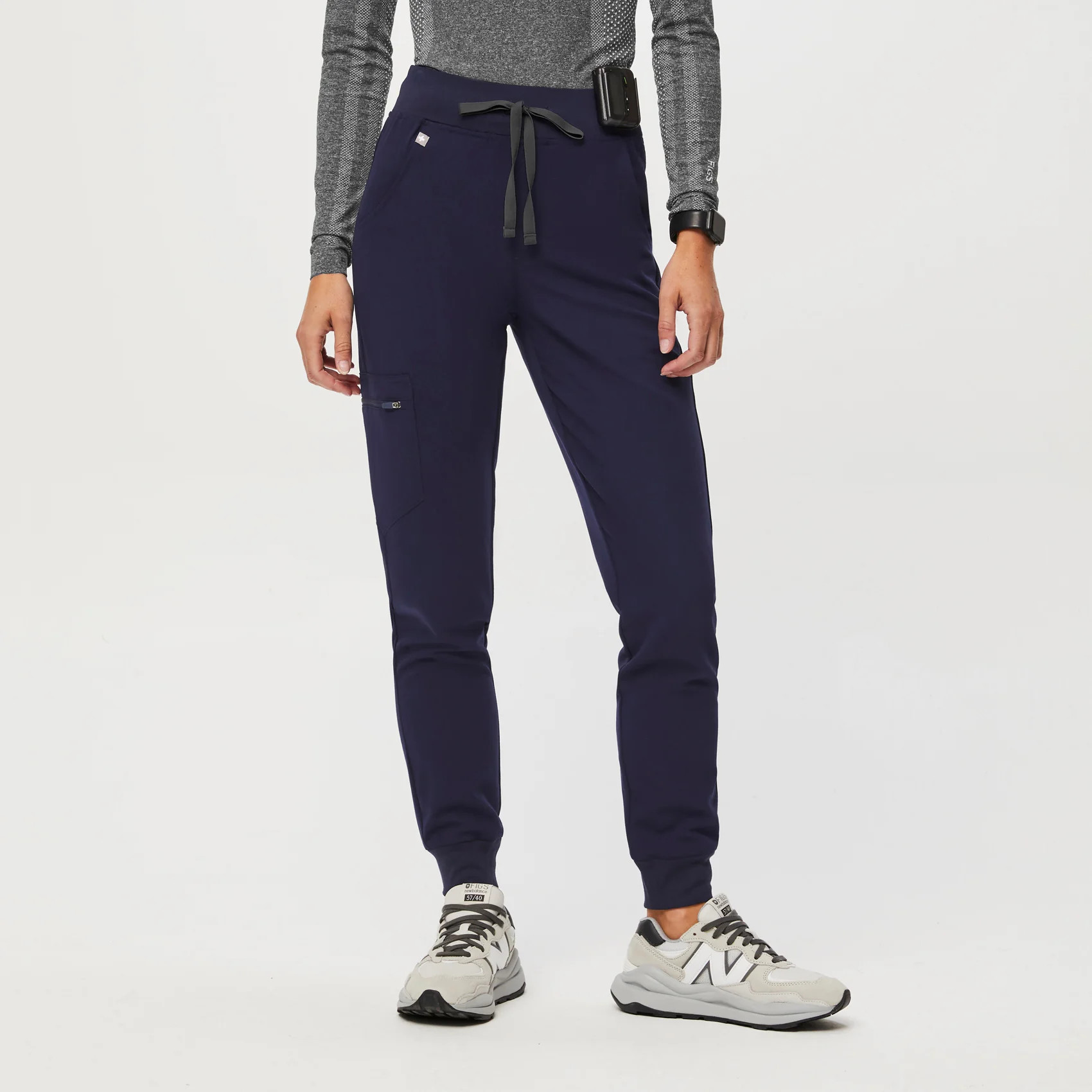 Women’s High Waisted Zamora Jogger Scrub Pants™ - Navy · FIGS | FIGS