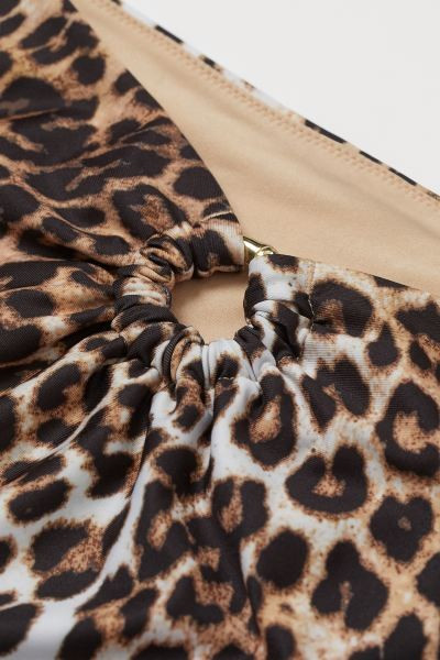Light beige/leopard print | H&M (US + CA)