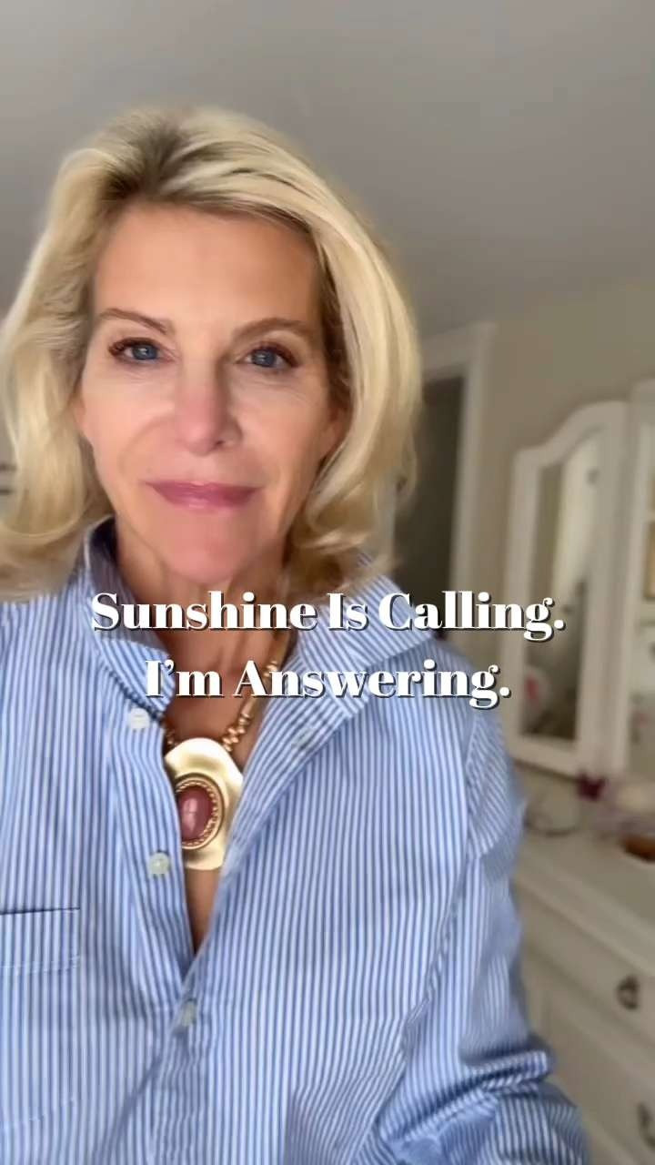 ’m fully in “book it and pack it” mode. When the weather can’t make up its mind, I plan in layers. A crisp button-down I can wear three ways. A light jacket that still looks chic if the temp drops. Practical? Yes. Boring? Never. And no, I’m not choosing between silver and gold. We’re grown. We can wear both. End of discussion. 

 #LTKdayinmylife #LTKgrwm #LTKootd