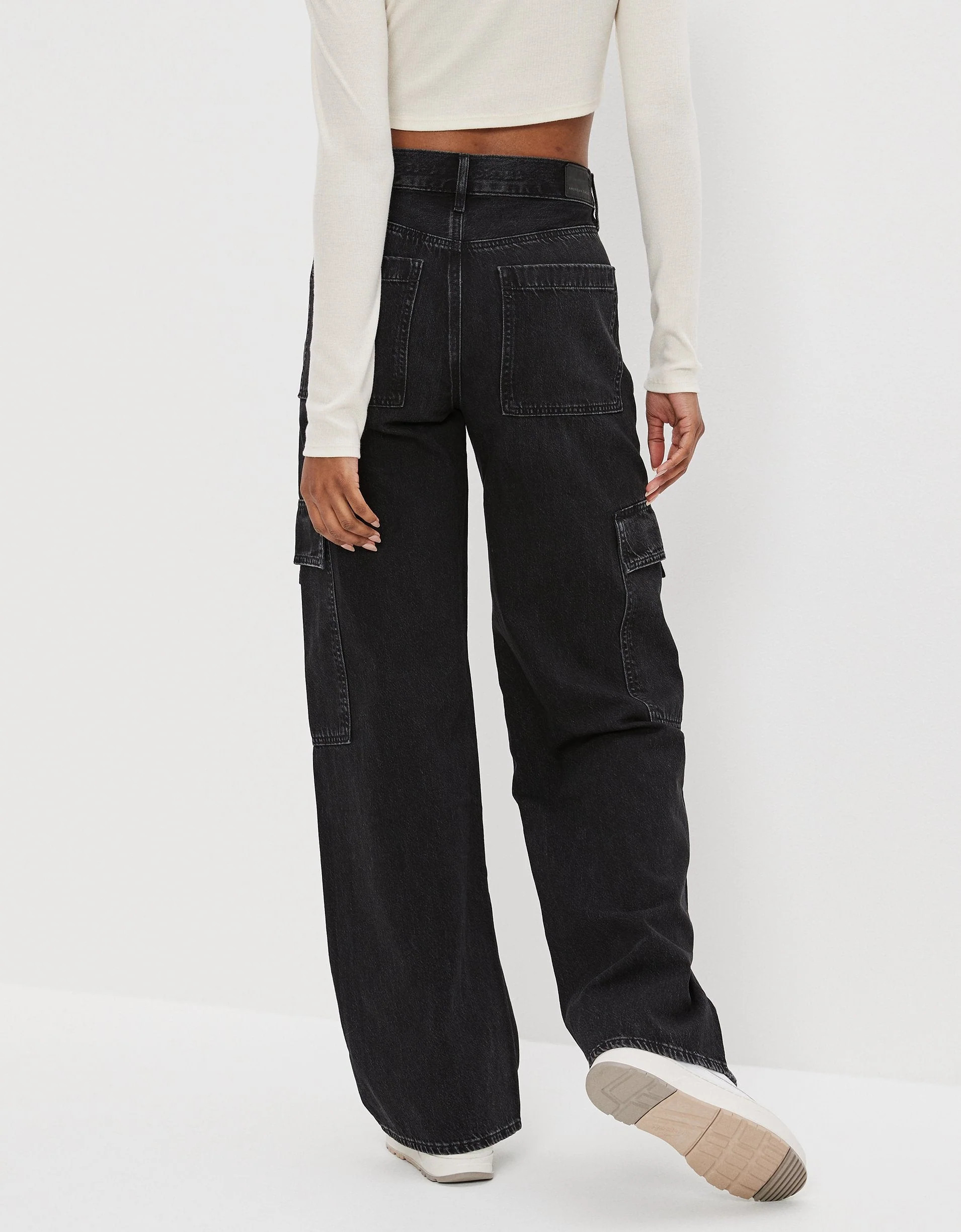 AE Super High-Waisted Cargo Baggy Wide-Leg Jean | Shop Simon