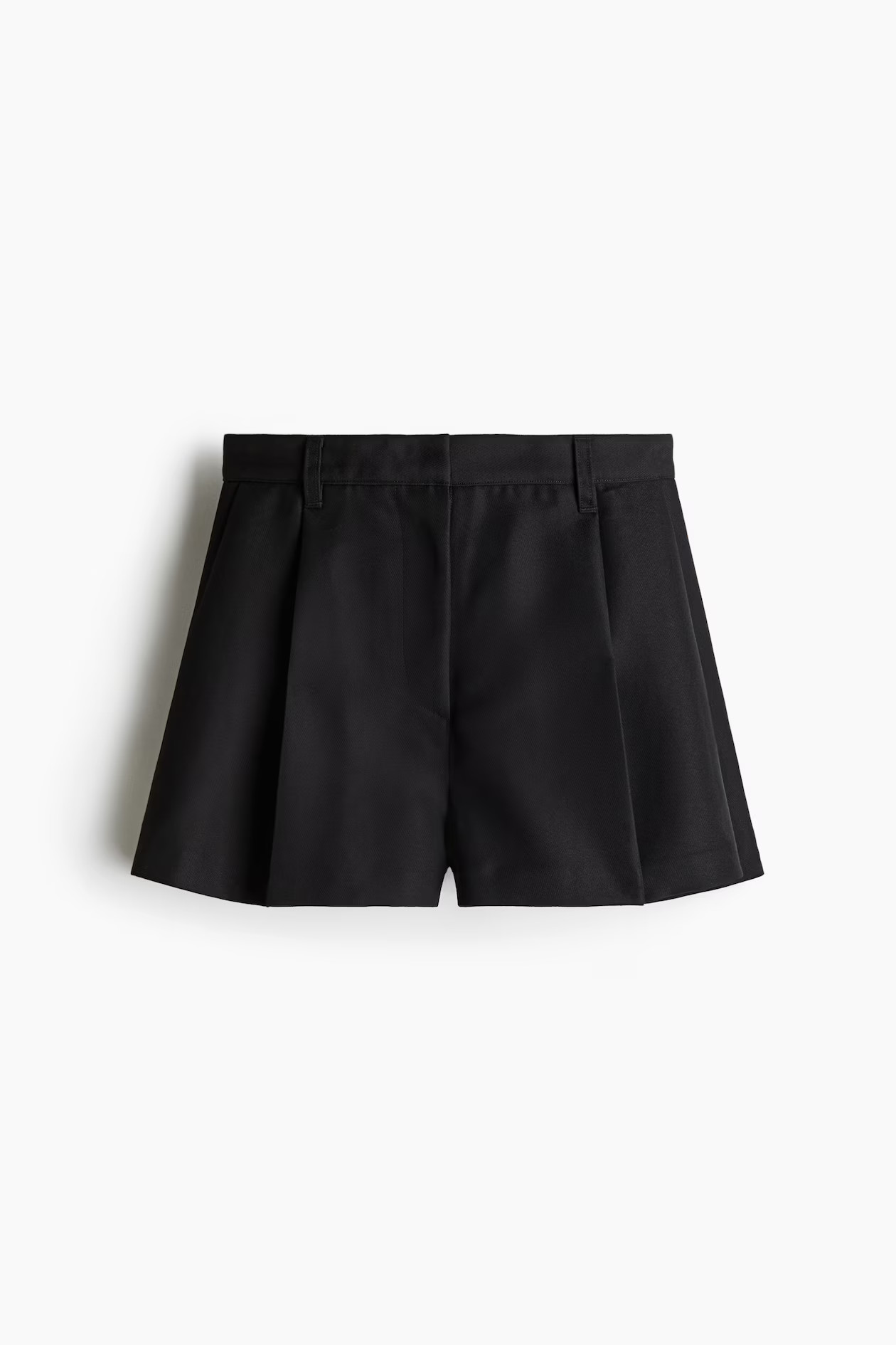 Pantalón corto con pinzas | H&M (FR, IT, ES, PT, BE)